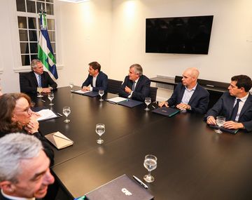 Alberto Fern&aacute;ndez, junto a Kicillof, Morales y Larreta