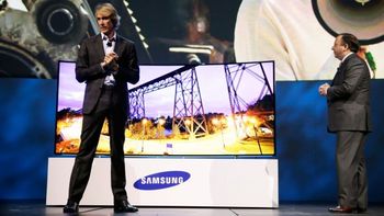 famoso director se quedo mudo en una presentacion famoso director se quedo mudo en una presentacion