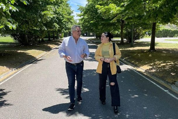 Fuerte respaldo del Presidente a Ofelia Fernández tras ser atacada por libertarios