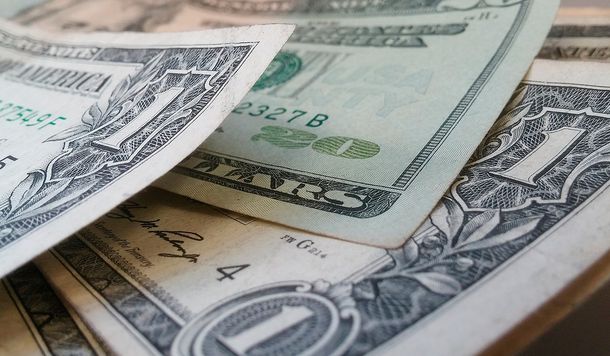 El dólar superó el techo de los $40, su valor más alto en los últimos cuatro meses