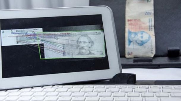 Crean el primer lector de billetes para personas no videntes en Argentina