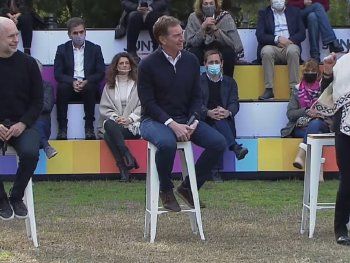 Explota la interna macrista: Carrió calificó de mitómano a Manes