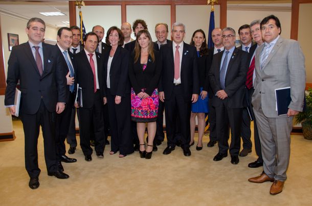 La comitiva multipartidaria tendrá una intensa actividad en Estados Unidos