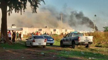 incidentes en merlo tras la muerte de un nene en medio de una pelea de bandas incidentes en merlo tras la muerte de un nene en medio de una pelea de bandas