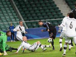 real madrid igualo ante legia varsovia en un partidazo en polonia real madrid igualo ante legia varsovia en un partidazo en polonia