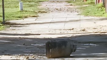 Las llamas comenzaron en un local ubicado en la ciudad de Mariano Acosta. Las llamas comenzaron en un local ubicado en la ciudad de Mariano Acosta.