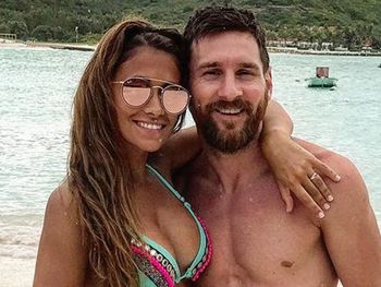 Antonela Roccuzzo&nbsp;y Leo Messi