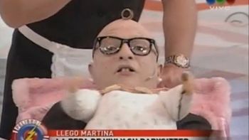 la comica parodia de la hija de viviana canosa la comica parodia de la hija de viviana canosa