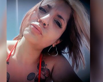 Femicidio en Ensenada: mató a una mujer de 25 años a puñaladas frente a su hijo