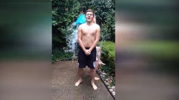 mira y divertite con los #icebucketchallengefails mira y divertite con los #icebucketchallengefails