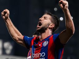 gano, gusto y goleo: san lorenzo vencio 5-0 a deportivo rincon y avanzo en la copa argentina gano, gusto y goleo: san lorenzo vencio 5-0 a deportivo rincon y avanzo en la copa argentina