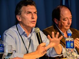 ¿pelea? sanz hablo de un gobierno de coalicion pero macri rechazo la idea ¿pelea? sanz hablo de un gobierno de coalicion pero macri rechazo la idea