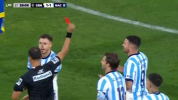 maravilla martinez fue expulsado en rosario central vs. racing por una inedita reaccion