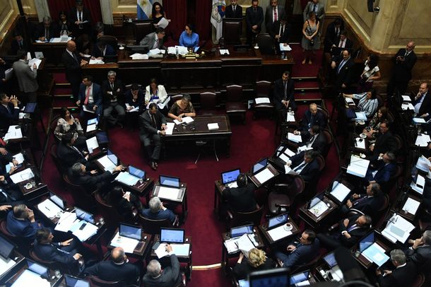 Cristina se cruzó con Michetti porque cortó su discurso: Voy a discutir todo