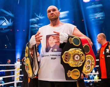 El inglés había amagado con dejar el boxeo hace poco tiempo