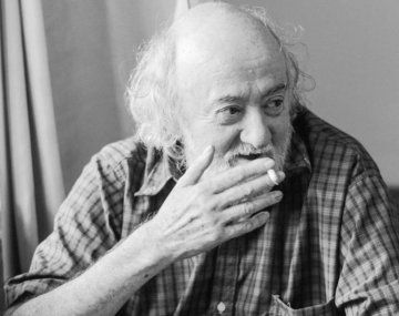 Murió Enrique Symns