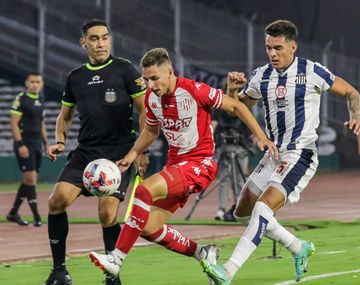 Talleres y Unión completan su partido pendiente en Córdoba