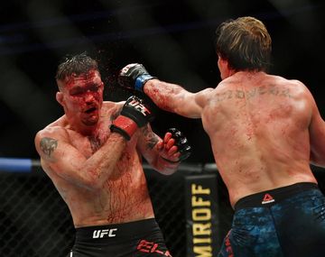 UFC: impactantes imágenes de una sangrienta pelea
