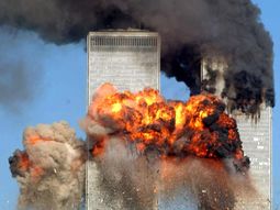 Tenía todo para ser leyenda del fútbol, pero se involucró con el grupo terrorista que derribó las Torres Gemelas. Tenía todo para ser leyenda del fútbol, pero se involucró con el grupo terrorista que derribó las Torres Gemelas.