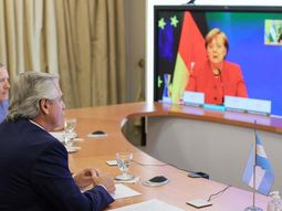 Alberto agradeció a  Merkel el respaldo en la negociación con el FMI