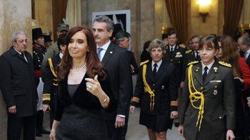 macri oficializo el cambio de la edecan presidencial y nombro a un varon macri oficializo el cambio de la edecan presidencial y nombro a un varon