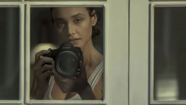 Esta serie brasileña de Netflix tiene 10 capítulos y narra una historia de amor y drama.