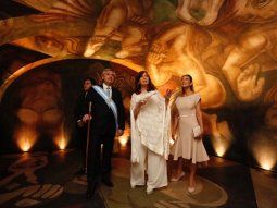 Alberto Fernández, su mujer, su hijo y Cristina Kirchner recorren el interior del Museo del Bicentenario