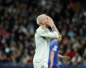 Silbidos para Franco Mastantuono&nbsp; &nbsp;