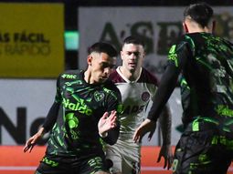 Sarmiento y Lanús igualaron sin goles en la apertura de la fecha 13