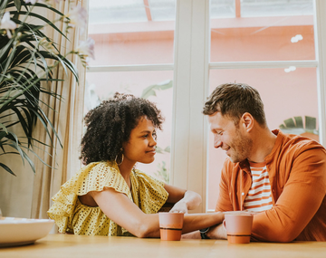 Esto es lo que más atrae a una persona en una primera cita