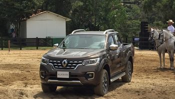 asi es la pick up que renault fabricara en el pais asi es la pick up que renault fabricara en el pais