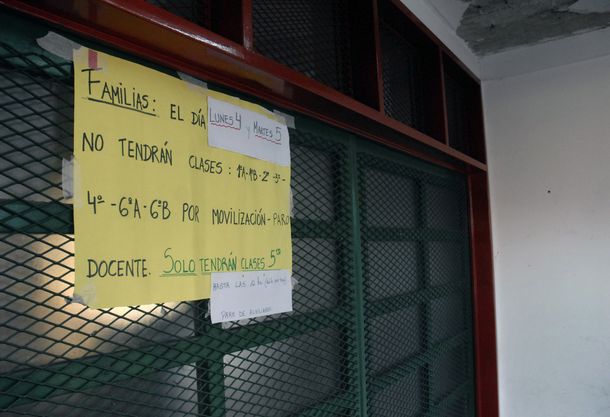 Docentes bonaerenses cumplen con su segundo día de paro y ya van 20 días sin clases