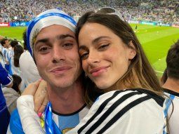 Tini Stoessel, junto a su hermano Francisco. Tini Stoessel, junto a su hermano Francisco.