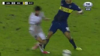 la criminal patada de edwin cardona a lautaro acosta en el lanus-boca