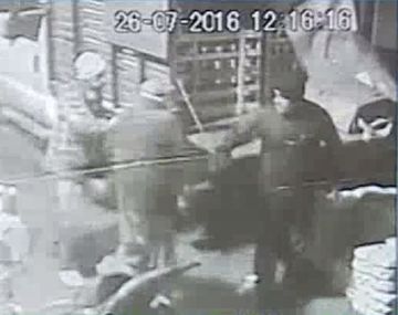 VIDEO: Dieron un golpe comando a una empresa