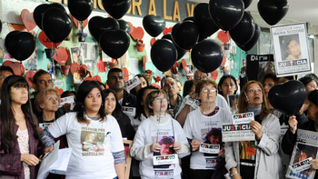 suelta de globos a ocho meses de la tragedia de once suelta de globos a ocho meses de la tragedia de once
