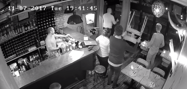 VIDEO: Quiso robar una computadora en un bar