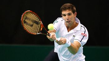 con el pie izquierdo: por copa davis, delbonis perdio el primer punto ante goffin con el pie izquierdo: por copa davis, delbonis perdio el primer punto ante goffin