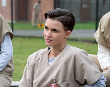 La serie carcelaria basada en una novela muy conocida que atrapa a todo el mundo