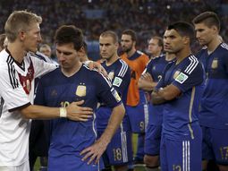 messi: yo queria levantar y traer la copa messi: yo queria levantar y traer la copa