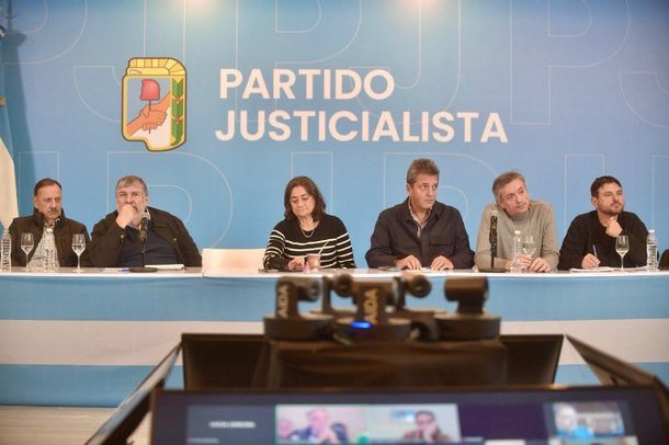 El PJ realizó una cumbre de urgencia con Sergio Massa, Guillermo Moreno y Juan Grabois