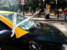 Taxista atropelló a tres mujeres tras sufrir un ACV al volante