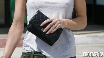 esta diosa de la lenceria quedo expuesta por su corpino esta diosa de la lenceria quedo expuesta por su corpino