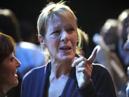 stolbizer, por radio 10: los radicales que votan a macri traicionan sus principios stolbizer, por radio 10: los radicales que votan a macri traicionan sus principios