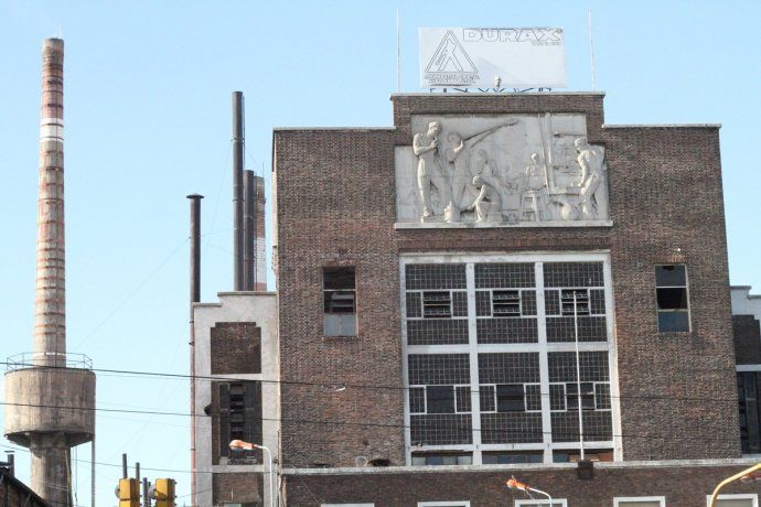 Alberto Fernández visita dos empresas que invierten para expandir su producción en Avellaneda