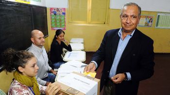 juan carlos romero voto en salta, donde vaticino que se viene un cambio juan carlos romero voto en salta, donde vaticino que se viene un cambio