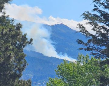 Detuvieron a un hombre acusado de provocar un incendio en el Cerro Otto