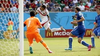 historico: costa rica le gano a italia y se metio en octavos historico: costa rica le gano a italia y se metio en octavos