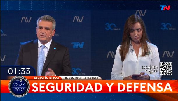 Por qué Victoria Villarruel tuvo que usar su celular durante el debate