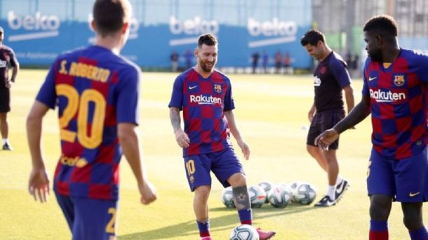 Messi no se entrenó y podría ser baja ante el Betis